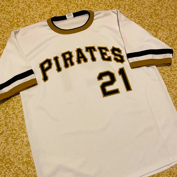 Roberto Clemente Pittsburgh Pirates Jersey